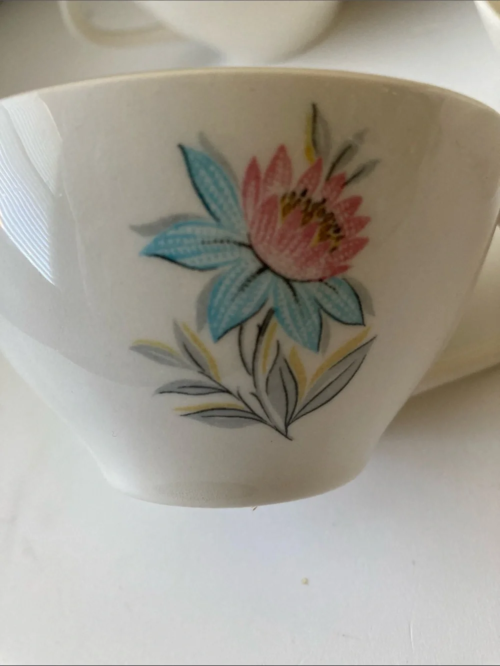 4 Vintage Steubenville Pottery Fairlane Pattern Tea Cup Floral Set